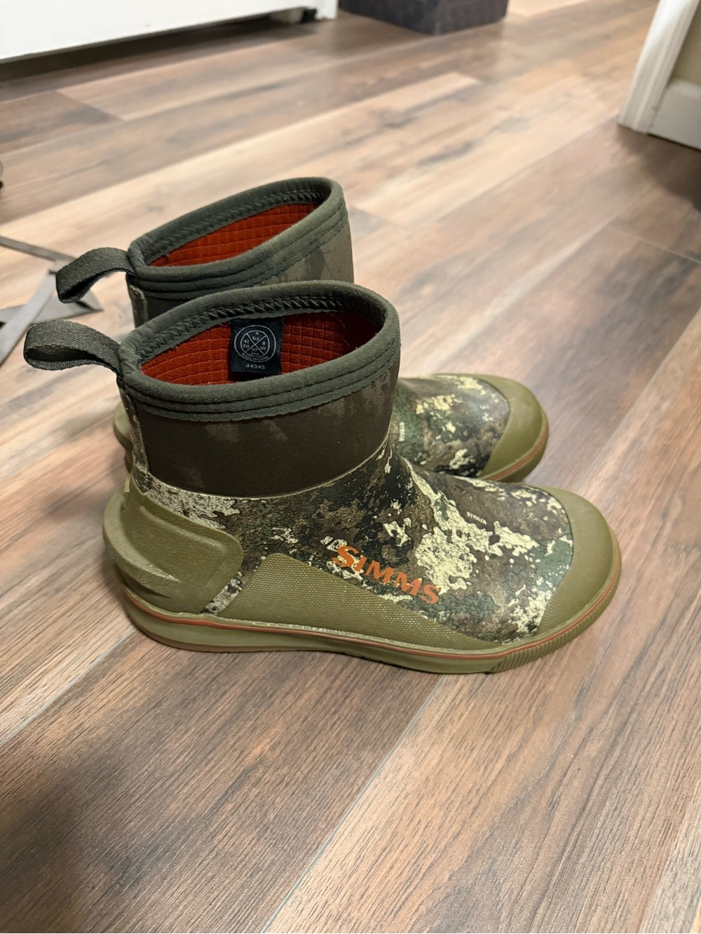 Simms Mens Camo Deck Boots